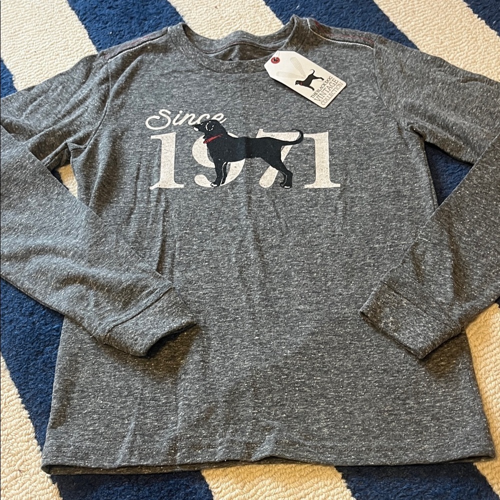 The black dog long sleeve tee